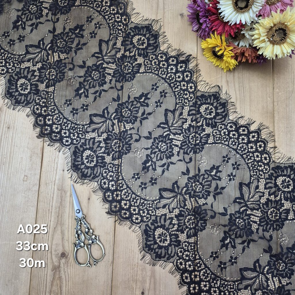 تور سوزنی کد A025 بسته 30 متری عرض 33 سانت-مشکی