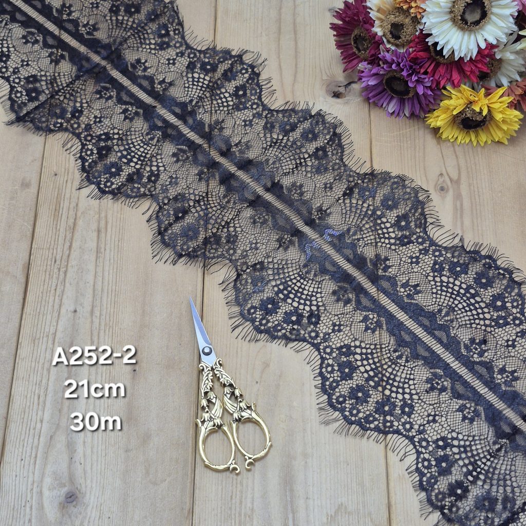 تور سوزنی کد A2522 بسته 30 متری عرض 20 سانت-مشکی
