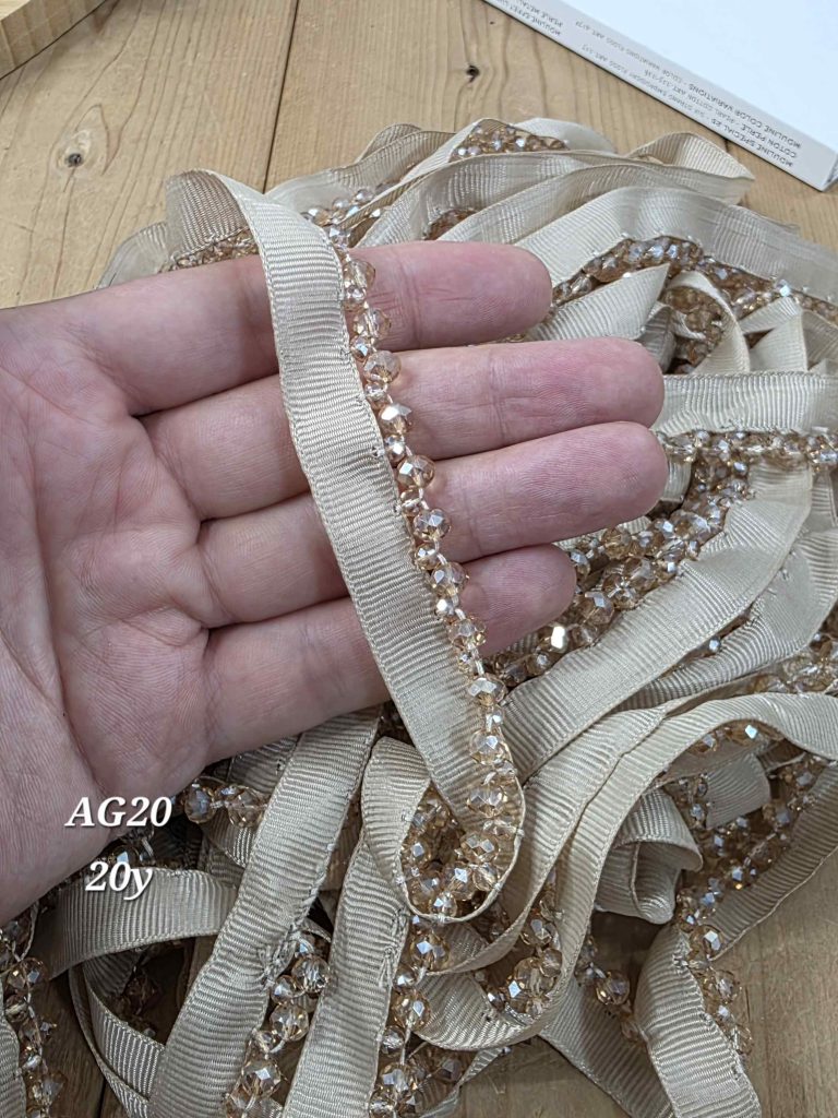 مغزی کریستال کد AG20 بسته 20 یاردی