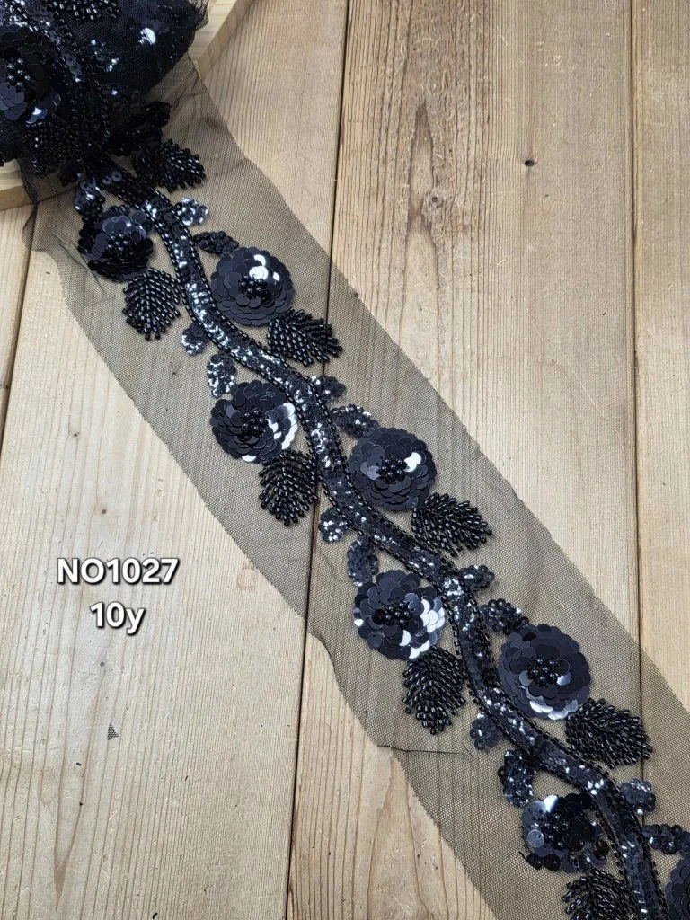 نوار ملیله دوزی کد NO1027 بسته 10 یاردی