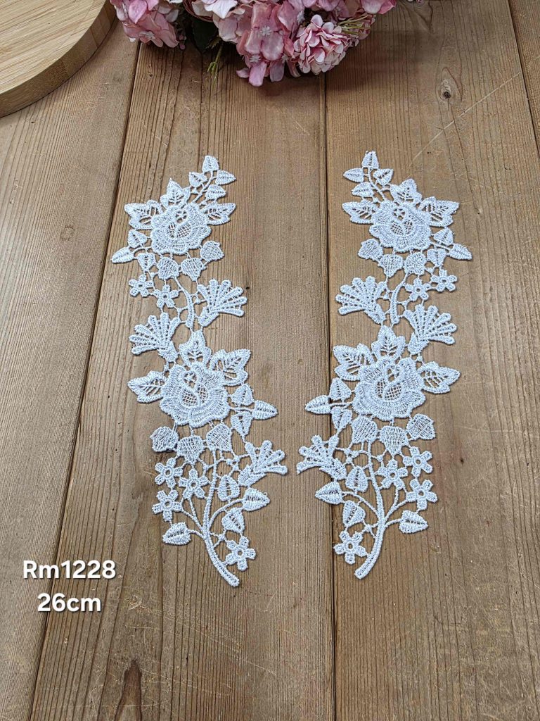 گل گیپور کد RM1228 سایز 26سانت