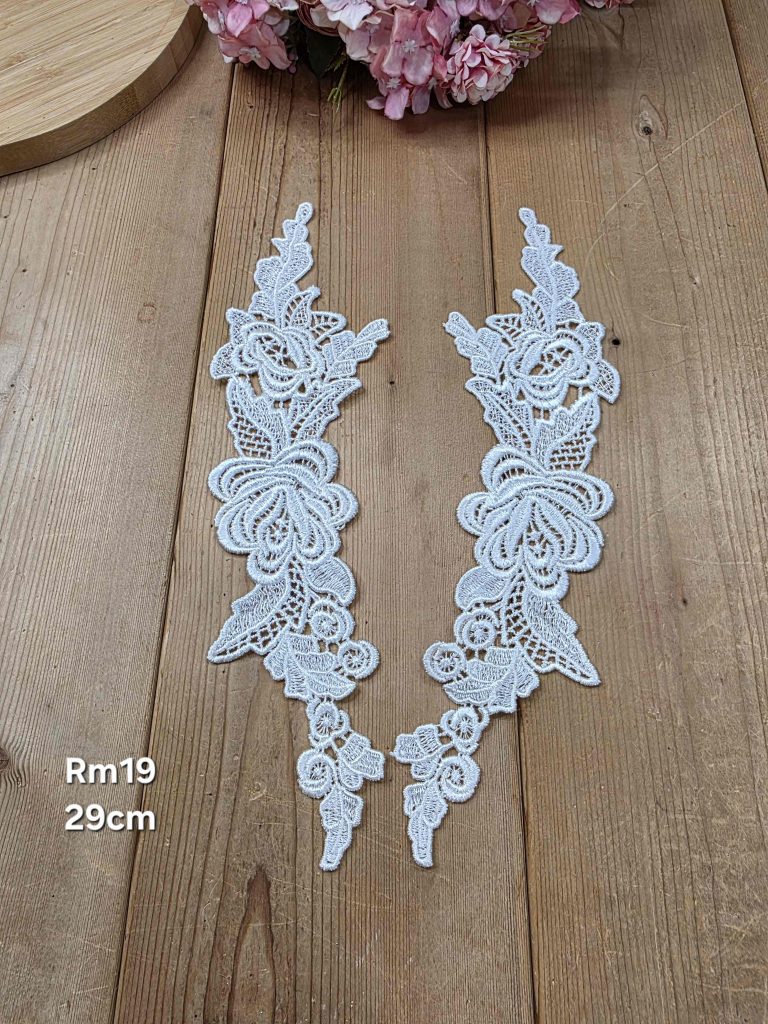 گل گیپور کد RM19 سایز 29سانت