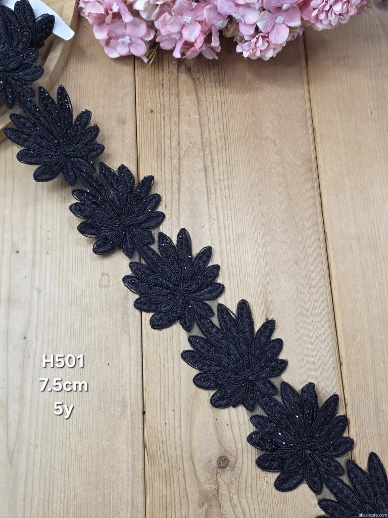 نوار ملیله دوزی کد H501 بسته 5 یاردی سایز 7.5 سانت