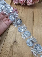 نوار ملیله دوزی کد A690 بسته 5 یاردی سایز 7 سانت