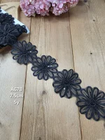 نوار ملیله دوزی کد A678 بسته 5 یاردی سایز 7.5 سانت