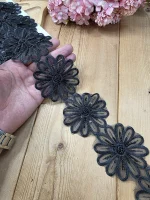 نوار ملیله دوزی کد A678 بسته 5 یاردی سایز 7.5 سانت