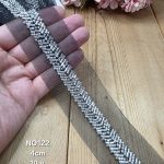 نوار ملیله دوزی کد NO122 بسته 10 یاردی سایز 4سانت.